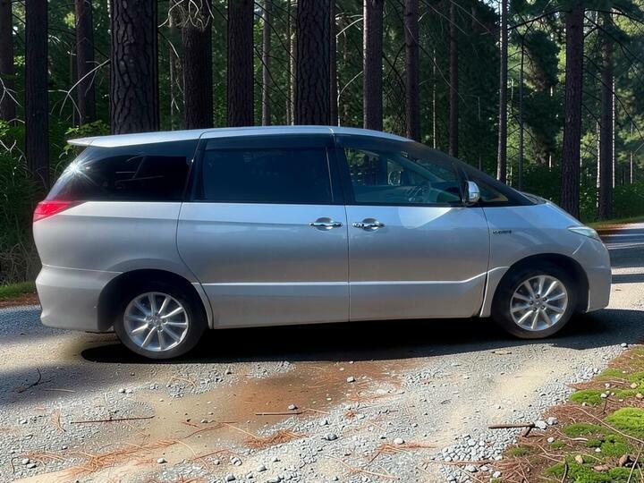Toyota Estima 2.4L Mpv X Model Silver #8