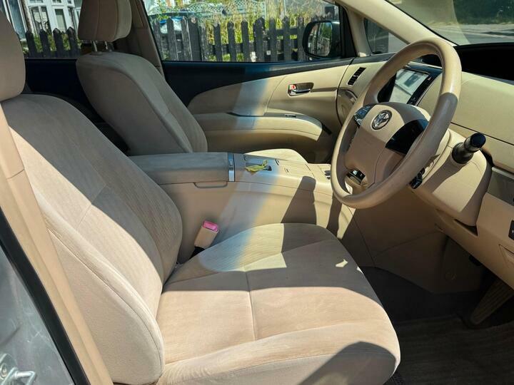 Toyota Estima 2.4L Mpv X Model Silver #14