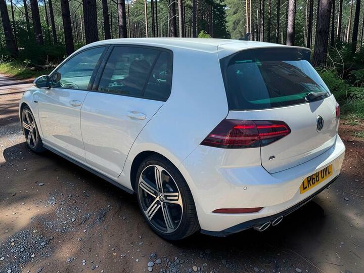 Volkswagen Golf 2.0 Tsi R Hatchback Dsg 4Motion Euro 6 White #3