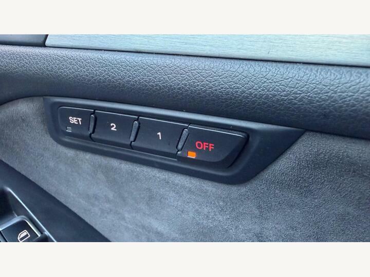 Audi Q5 2.0 Tdi 150 Quattro Se 19 Inch Alloys Leat Blue #16