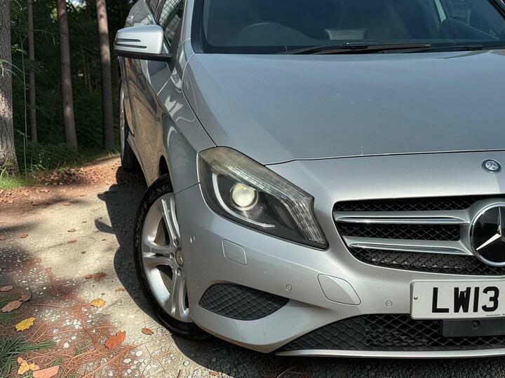 Mercedes-Benz A Class 1.8 A200 Cdi Sport Euro 5 Ss 6,482 Car Det #1