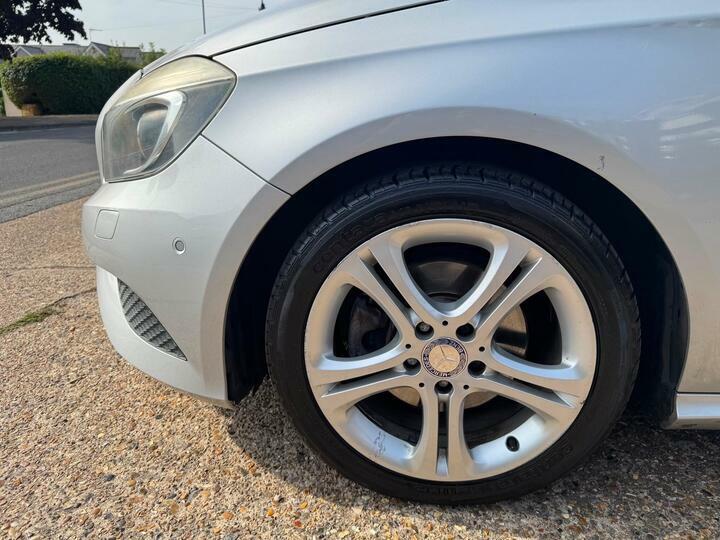 Mercedes-Benz A Class 1.8 A200 Cdi Sport Euro 5 Ss 6,482 Car Det #28