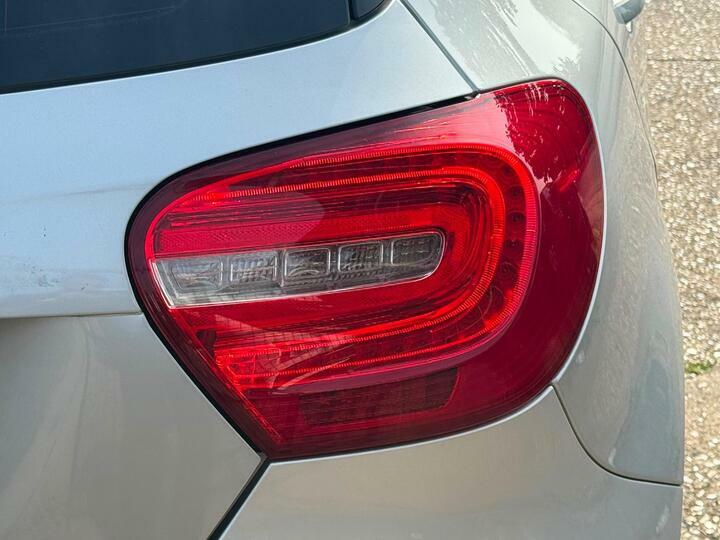 Mercedes-Benz A Class 1.8 A200 Cdi Sport Euro 5 Ss 6,482 Car Det #36