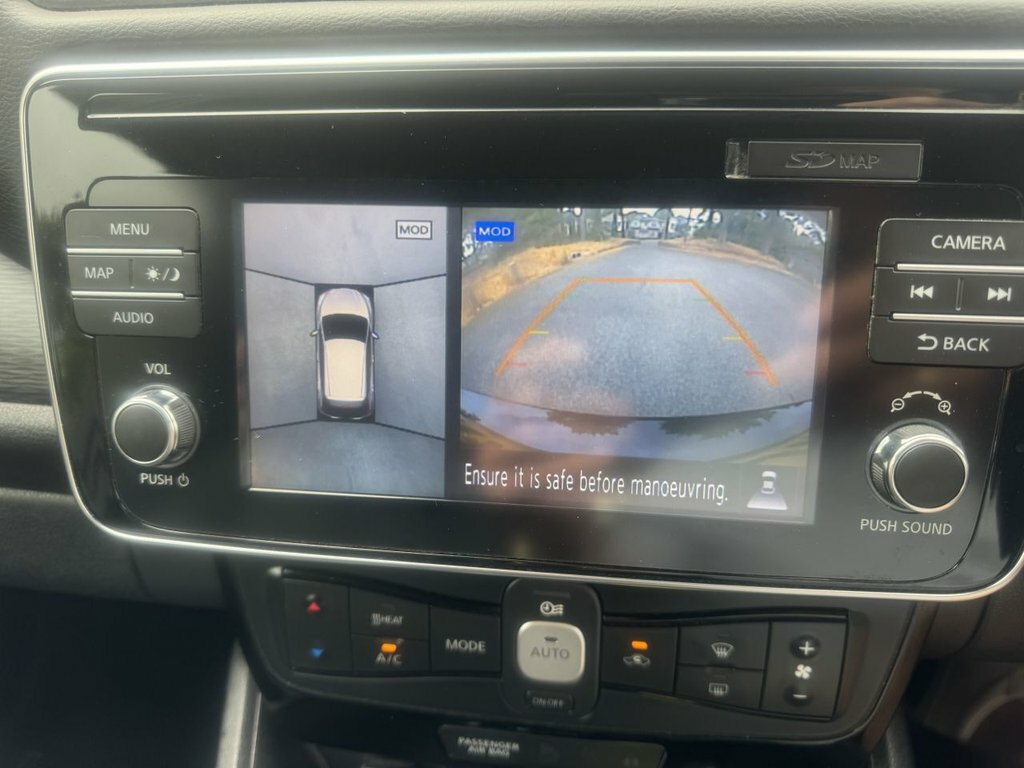Nissan Leaf 40Kw N-connecta With Sat Nav And 360 View Cam Red #14