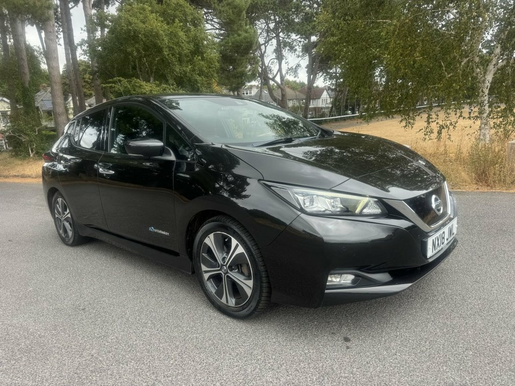 Nissan Leaf Hatchback Black