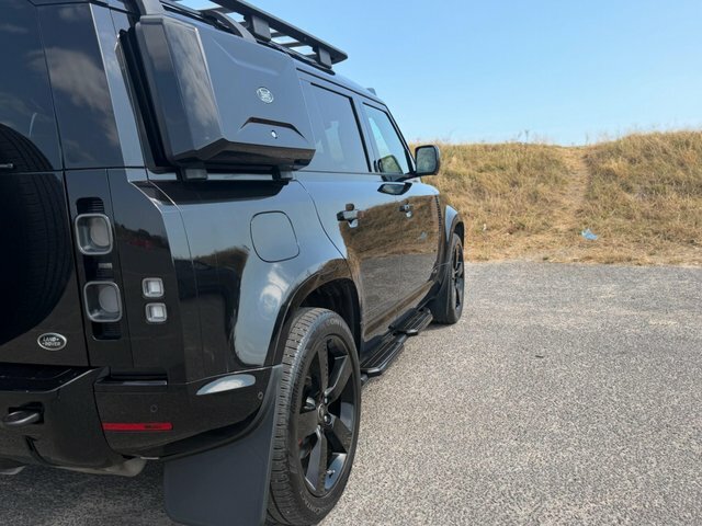 Land Rover Defender 110 Land Rover Estate Special E 2.0 D240 First Edition Silver #52