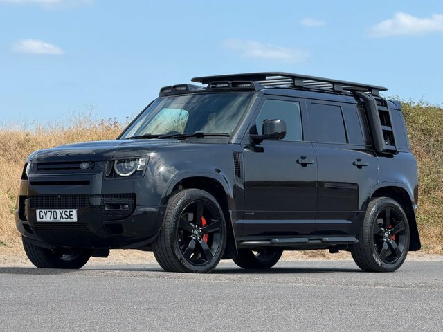 Land Rover Defender 110 Land Rover Estate Special E 2.0 D240 First Edition Silver #42