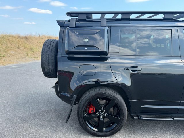 Land Rover Defender 110 Land Rover Estate Special E 2.0 D240 First Edition Silver #60