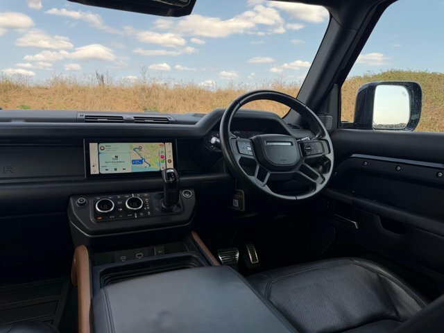 Land Rover Defender 110 Land Rover Estate Special E 2.0 D240 First Edition Silver #24