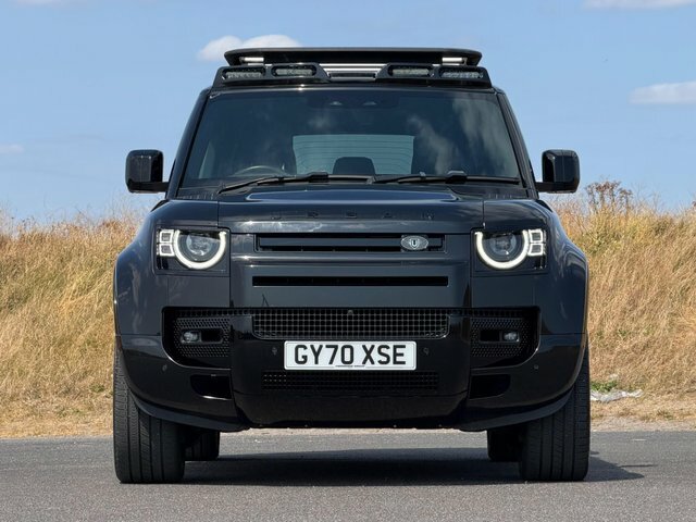 Land Rover Defender 110 Land Rover Estate Special E 2.0 D240 First Edition Silver #40