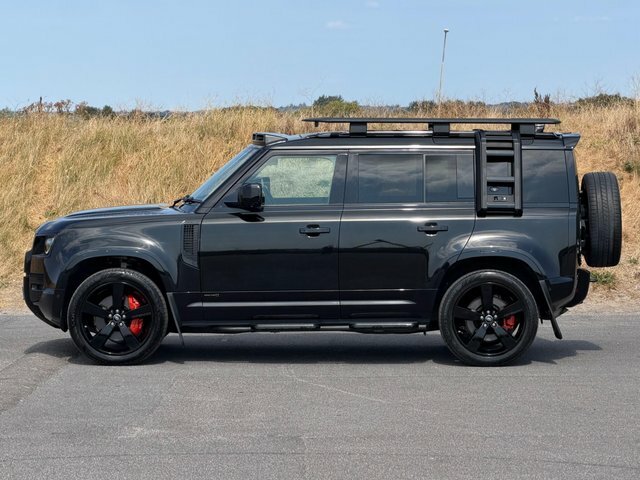 Land Rover Defender 110 Land Rover Estate Special E 2.0 D240 First Edition Silver #43