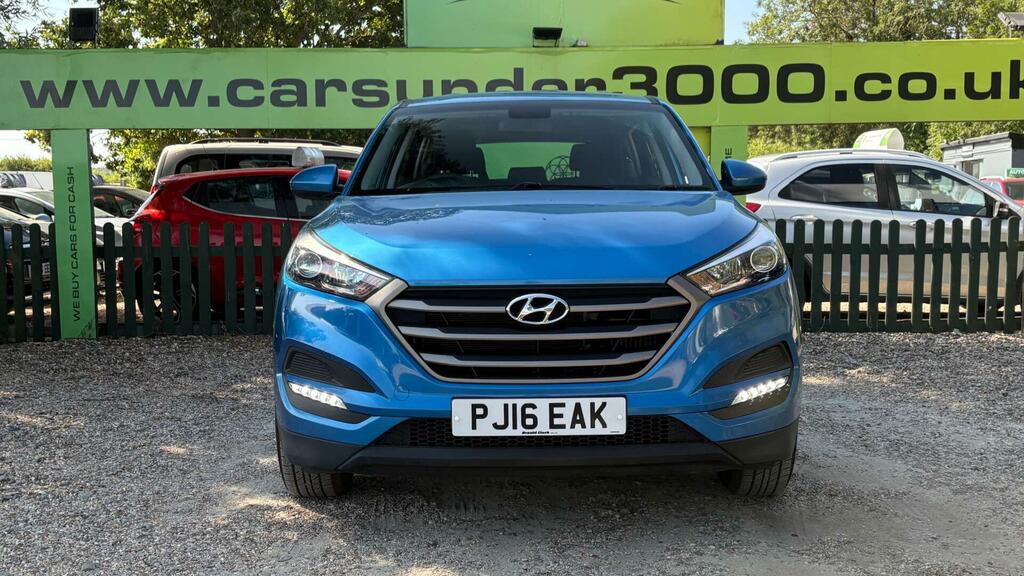Hyundai Tucson 1.7 Crdi Blue Drive S Euro 6 Ss PJ16EAK Blue #2