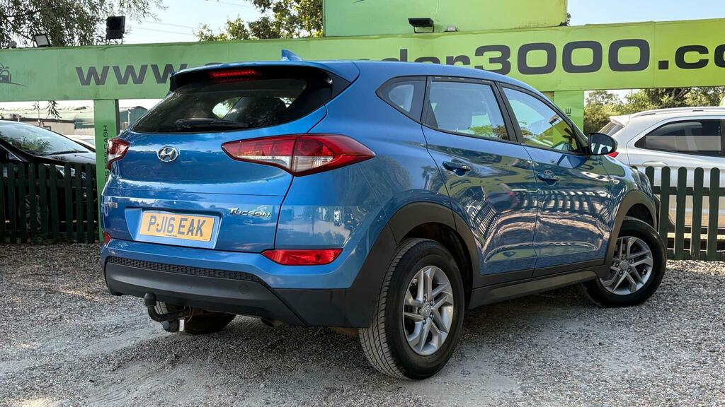 Hyundai Tucson 1.7 Crdi Blue Drive S Euro 6 Ss PJ16EAK Blue #4
