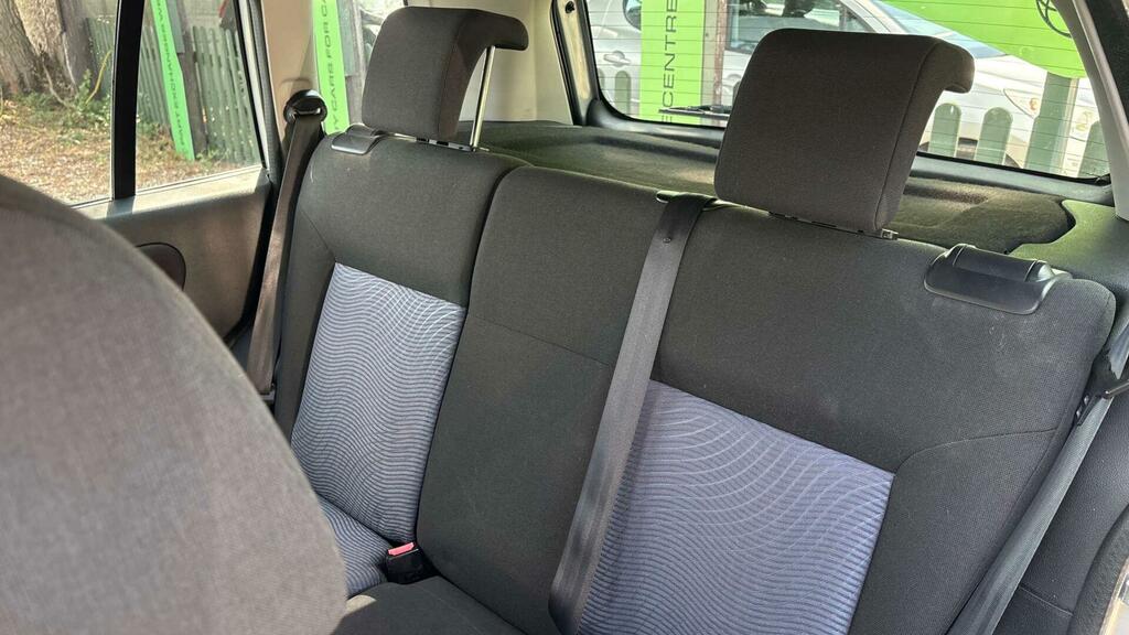 Ford Fusion 1.4 Plus Hatchback 154 Gkm, 79 Silver #9