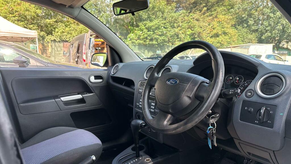 Ford Fusion Zetec Climate Silver #5