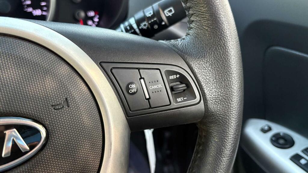 Kia Soul 1.6 Crdi 2 Euro 5 White #18