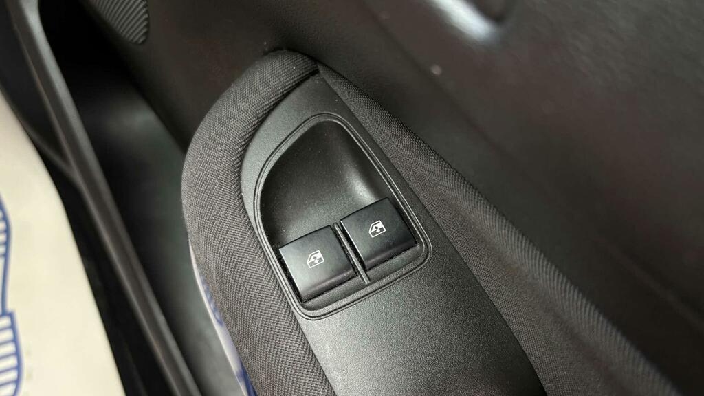 Vauxhall Adam 1.2I Glam Euro 6  #19