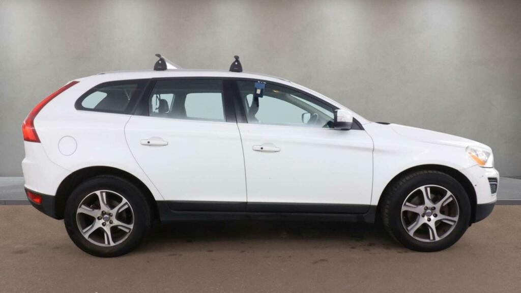 Volvo XC60 2.4 D5 Se Lux Nav Awd 212 Bhp Black #9