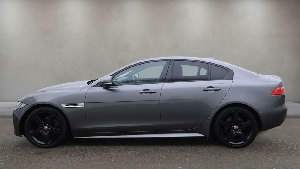 Jaguar XE Saloon 2.0D Portfolio Euro 6 Ss 2018 Blue #10