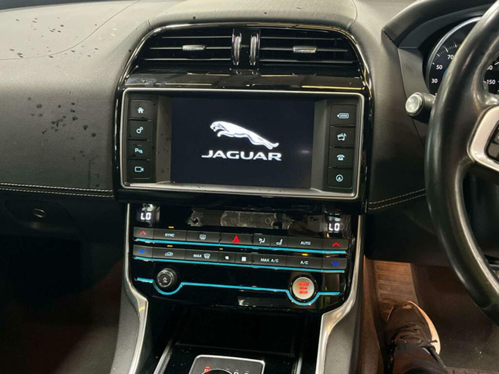 Jaguar XE R-sport Grey #2