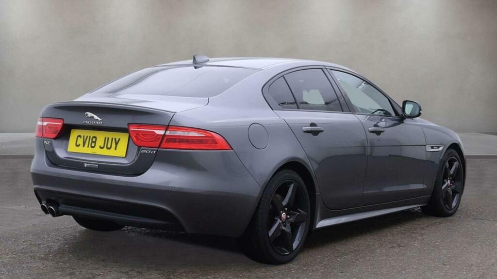 Jaguar XE Saloon 2.0D Portfolio Euro 6 Ss 2018 Blue #7