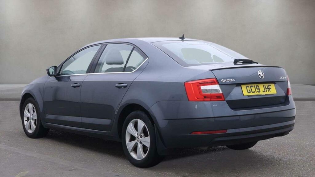 Skoda Octavia 1.5 Tsi Act Se Technology Euro 6 Ss GC19JHF Grey #6