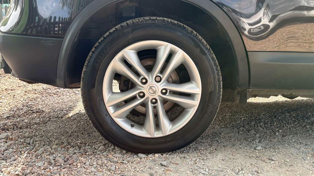 Nissan Qashqai+2 1.5 Tekna Plus 2 Dci 110 Bhp Grey #21
