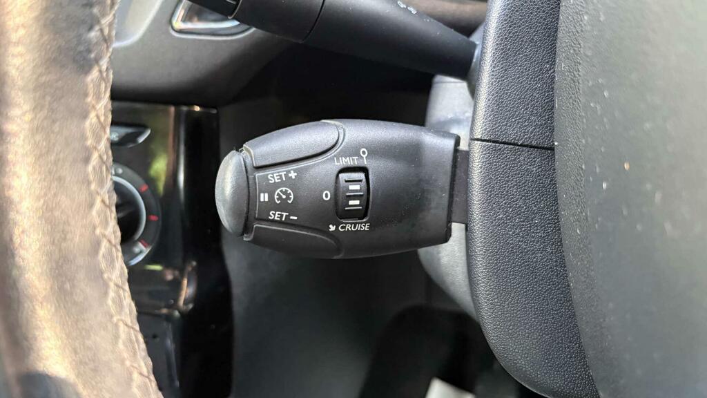Citroen C3 1.6 Bluehdi Exclusive 98 Bhp Ulez Compliant Z White #20