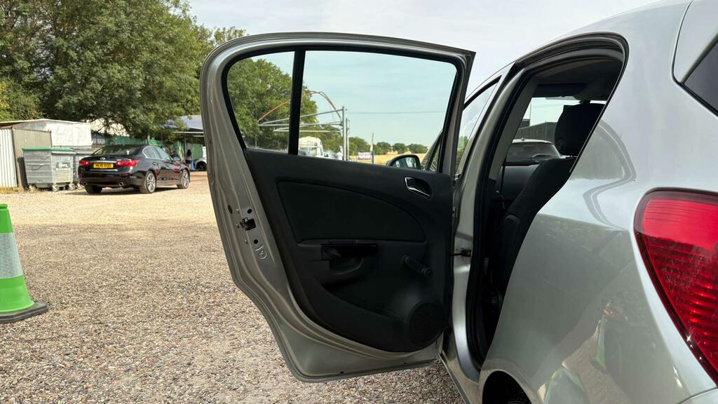 Vauxhall Corsa 1.2I 16V Energy Hatchback Ac Silver #32