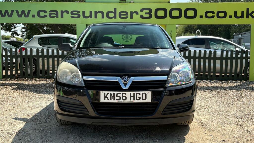 Vauxhall Astra Active Black #2