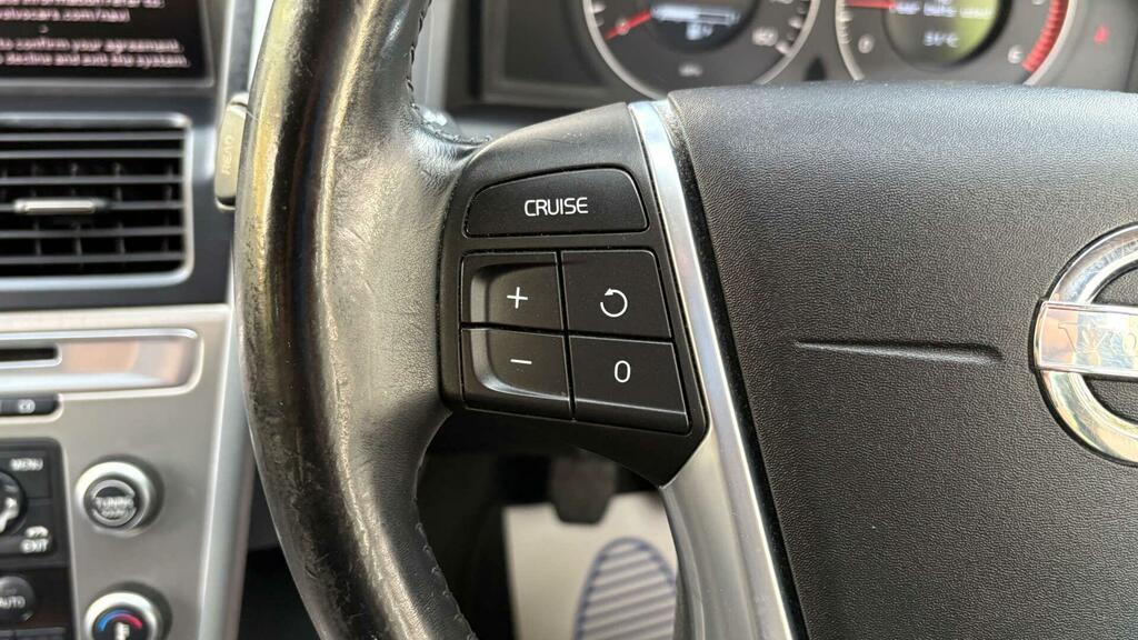 Volvo XC60 2.0 D3drive Se Euro 5 Black #17
