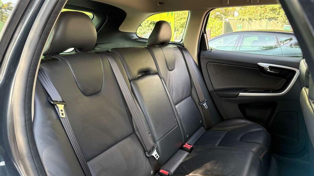 Volvo XC60 2.0 D3drive Se Euro 5 Black #10