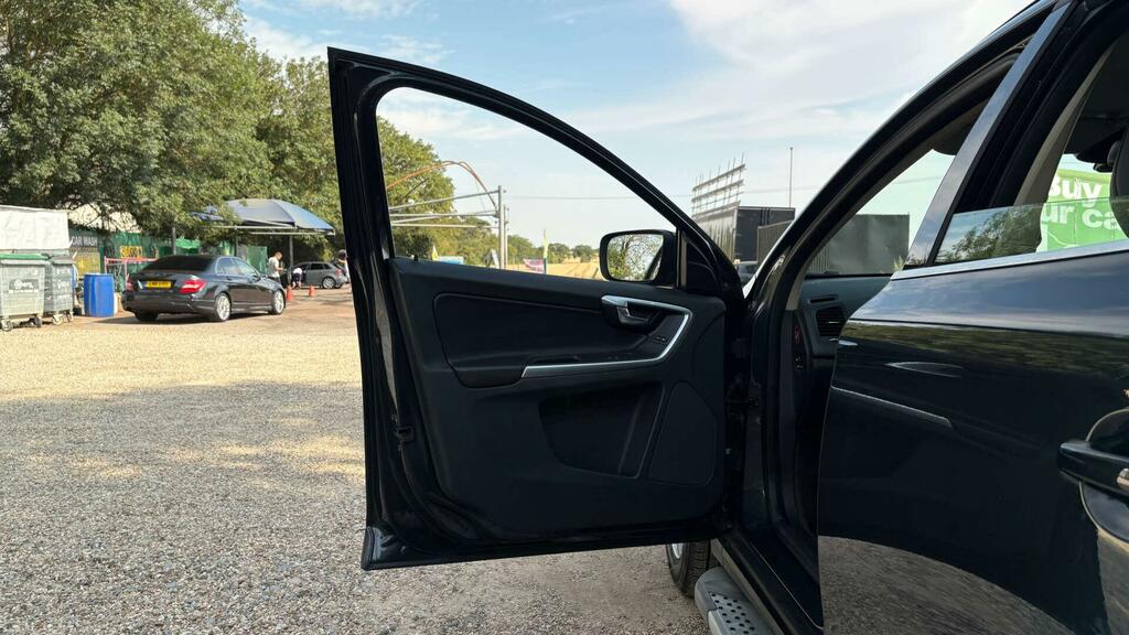 Volvo XC60 2.0 D3drive Se Euro 5 Black #34