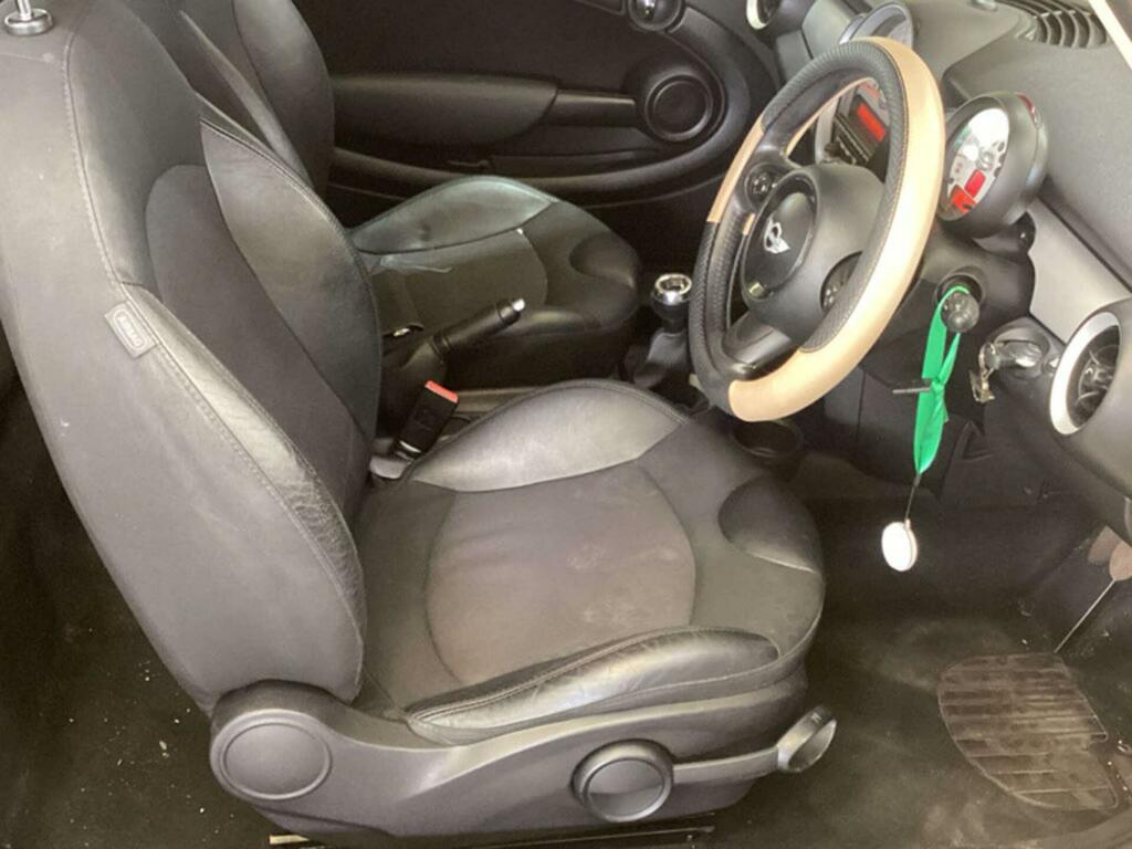 Mini Clubman 1.6 Cooper D Euro 5 Ss White #3