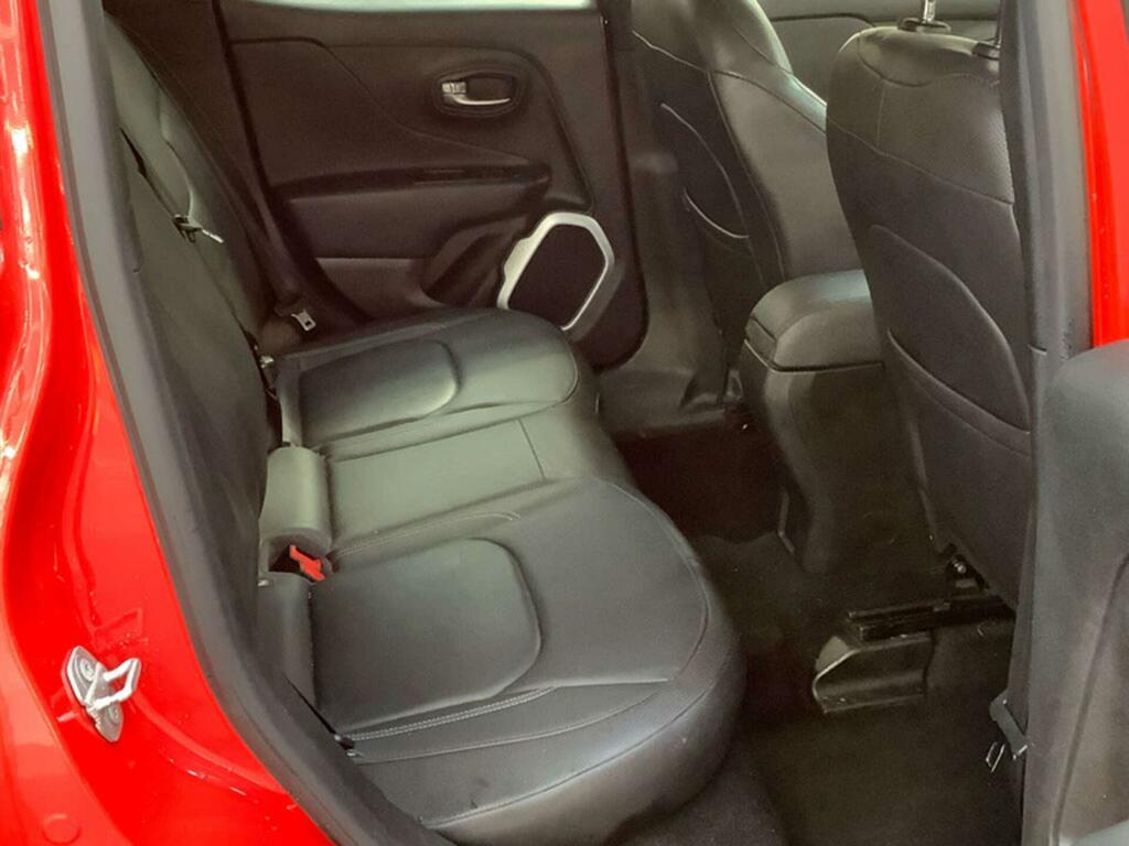 Jeep Renegade Limited Red #4
