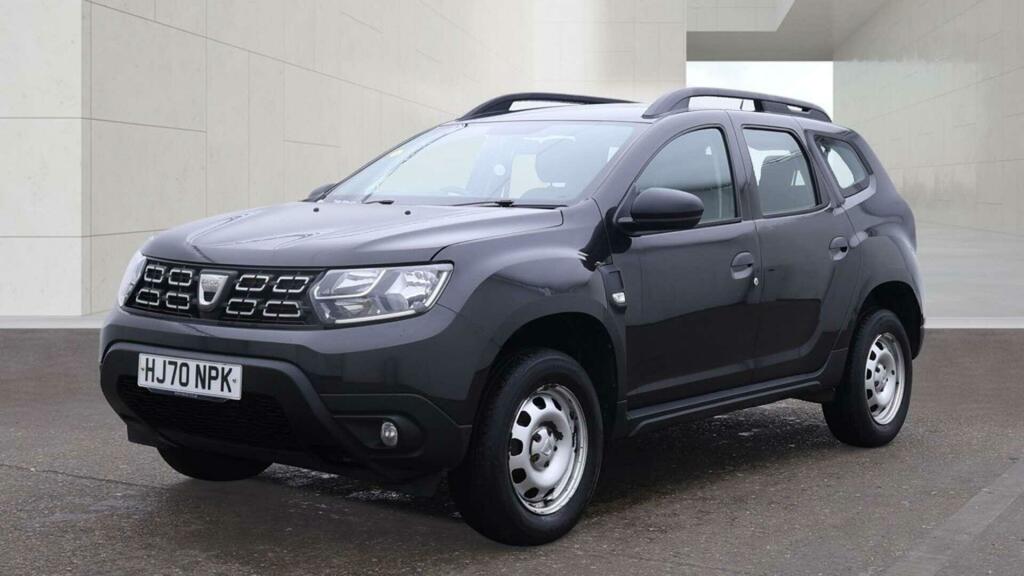 Dacia Duster Essential Black #5