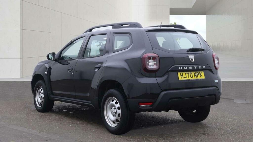 Dacia Duster Essential Black #6