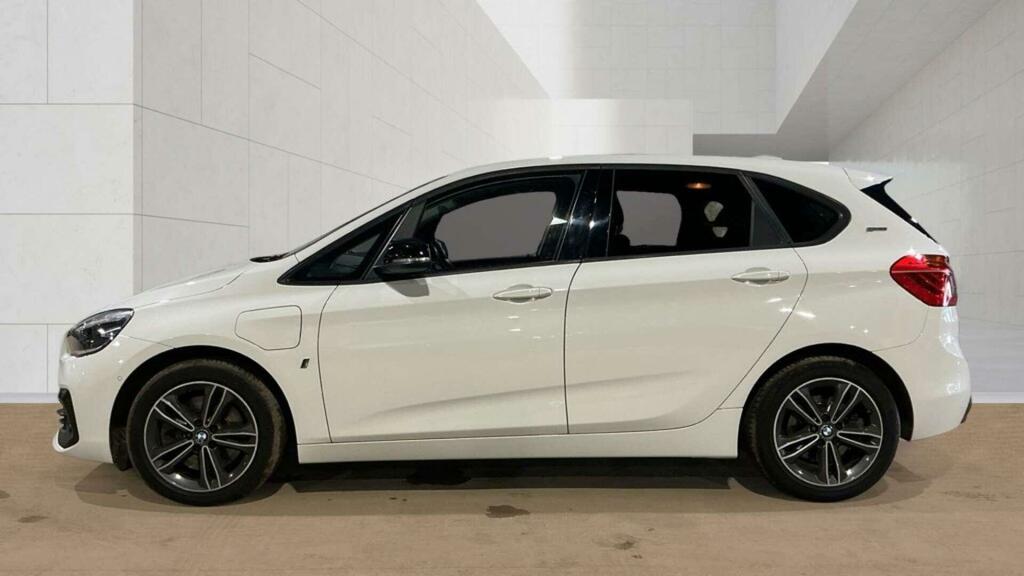 BMW 2 Series Active Tourer 1.5Td 216D Sport Active Tourer 5-Door White #10