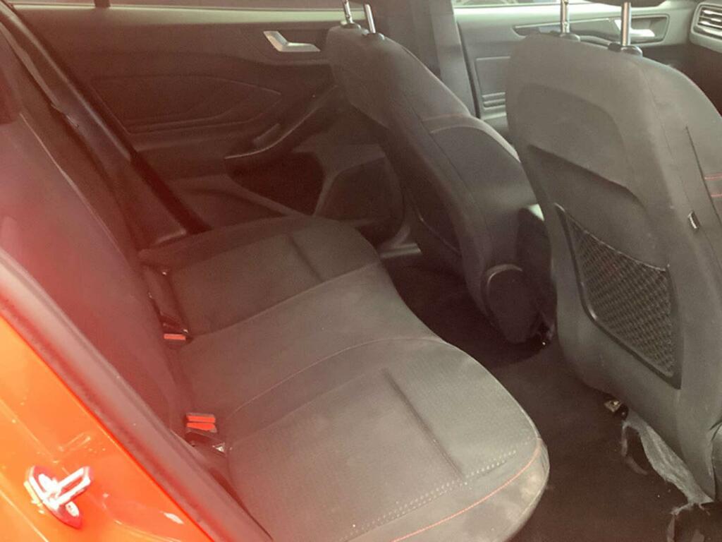 Ford Focus St-line Red #4