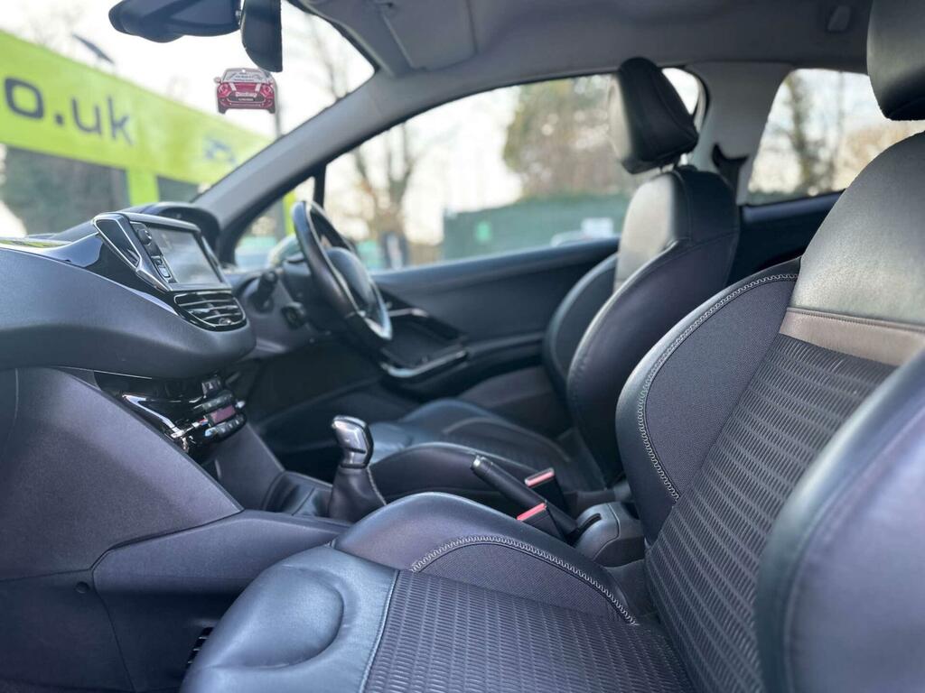 Peugeot 208 1.2 Vti 82 Access White #14