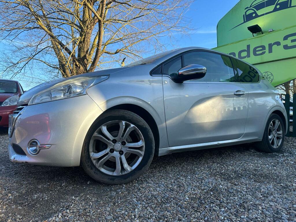 Peugeot 208 Allure Silver #6