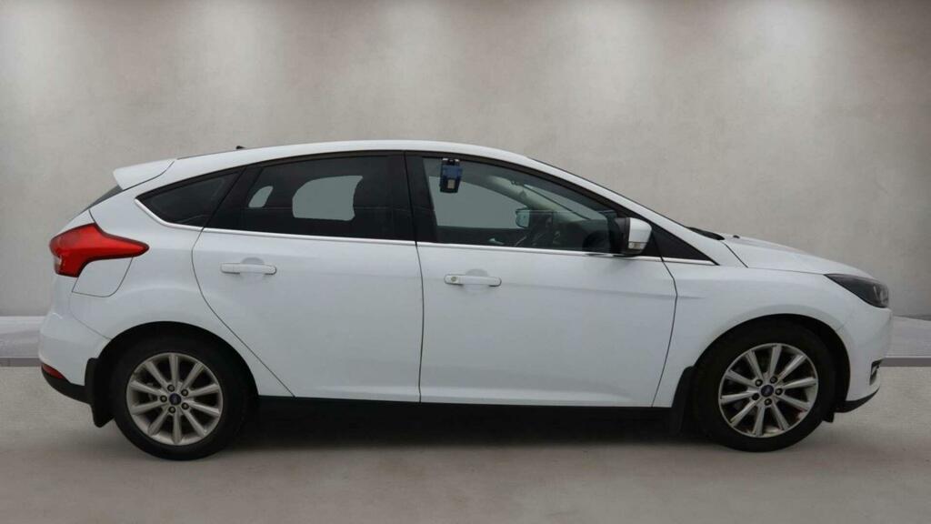 Ford Focus Estate 1.5 Tdci Zetec Euro 6 Ss 201666 Blue #9