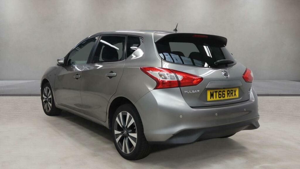 Nissan Pulsar N-connecta Grey #6