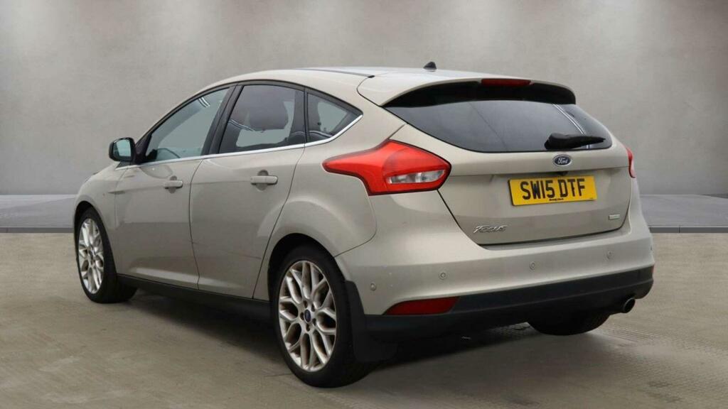 Ford Focus Titanium X Silver #6
