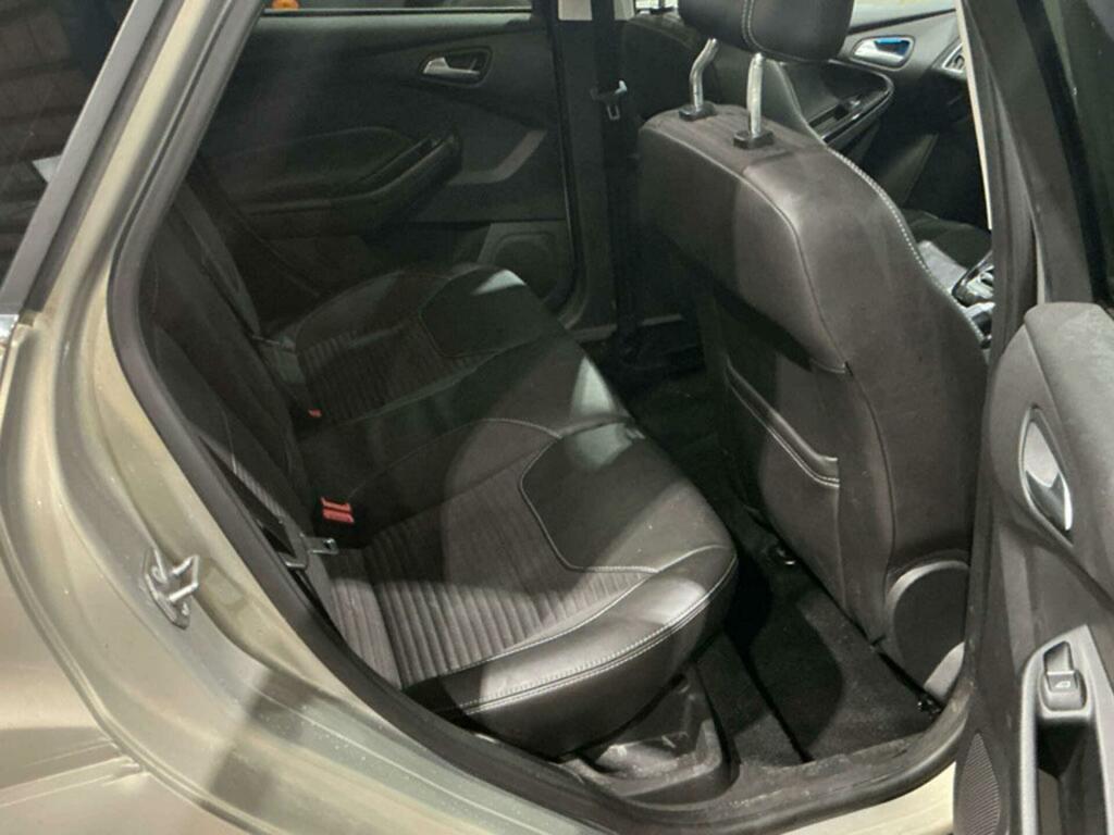 Ford Focus Titanium X Silver #4