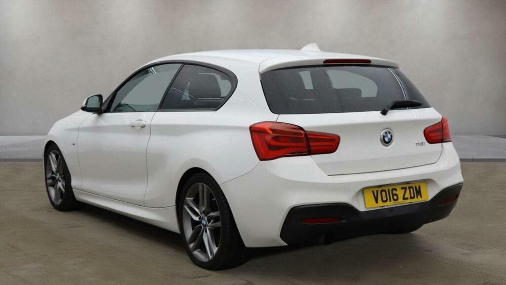 BMW 1 Series M Sport White #6