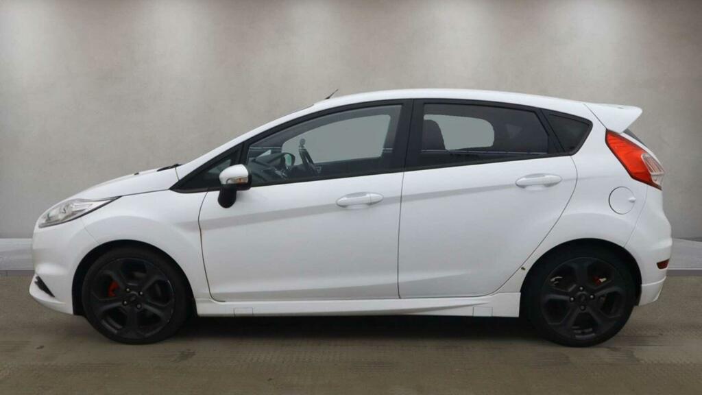 Ford Fiesta 1.1 Ti-vct Zetec Hatchback Euro Blue #10