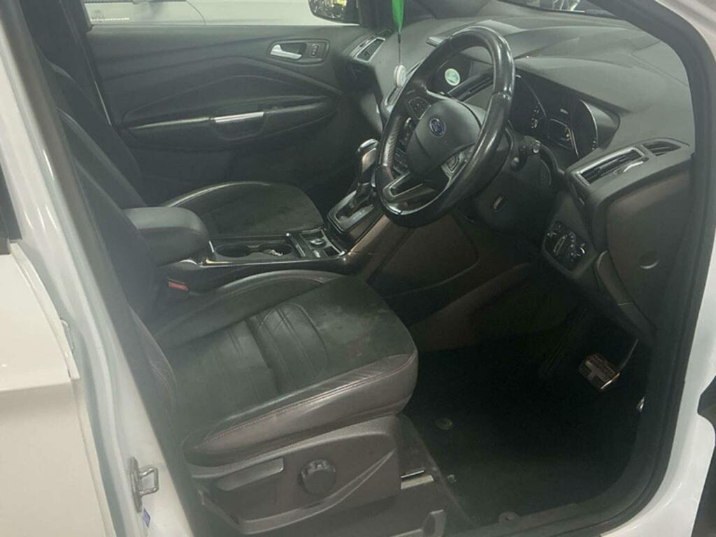 Ford Kuga St-line White #3