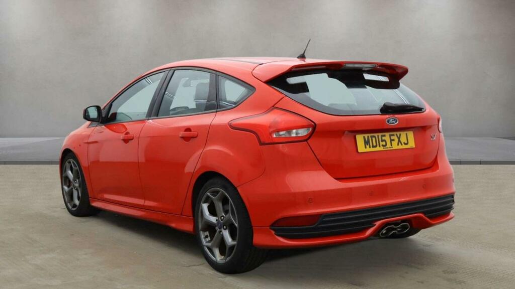 Ford Focus St-3 Red #6
