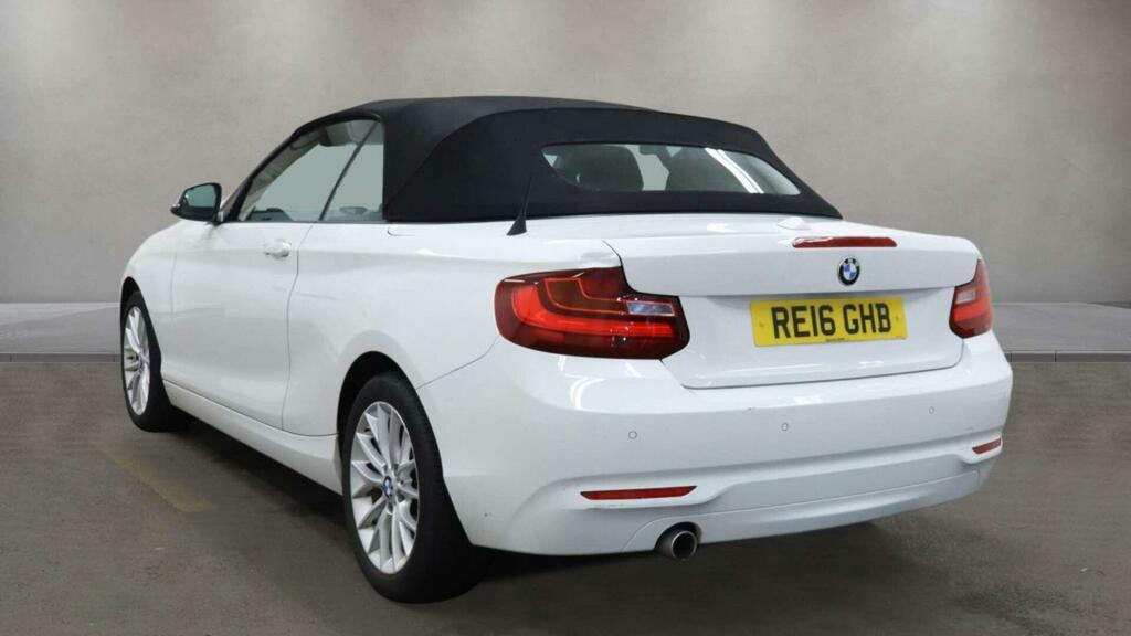 BMW 2 Series Se White #6